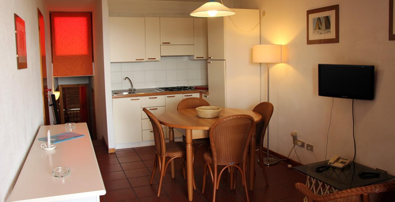 Residence Portolaconia Appartamenti Канниджионе Экстерьер фото